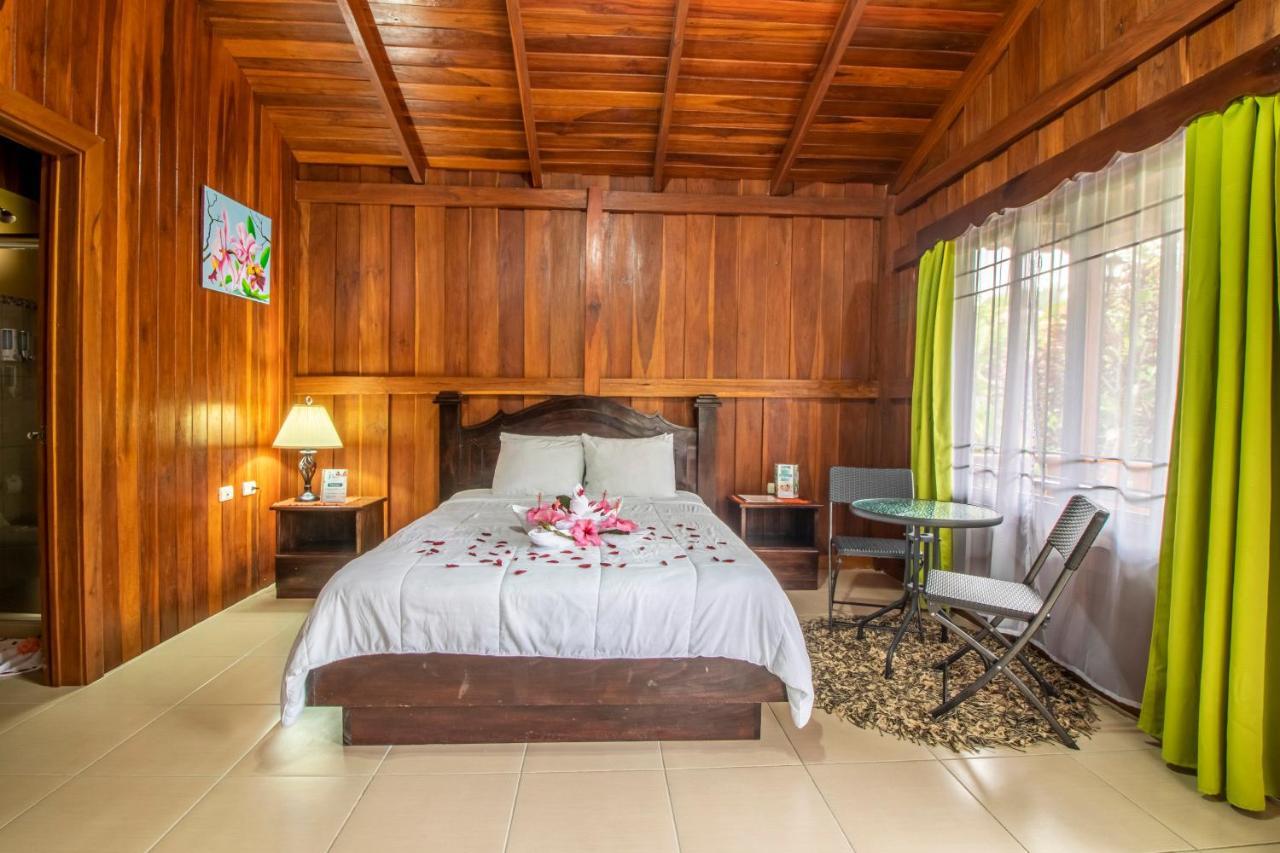 Hotel Rancho Cerro Azul La Fortuna Eksteriør bilde