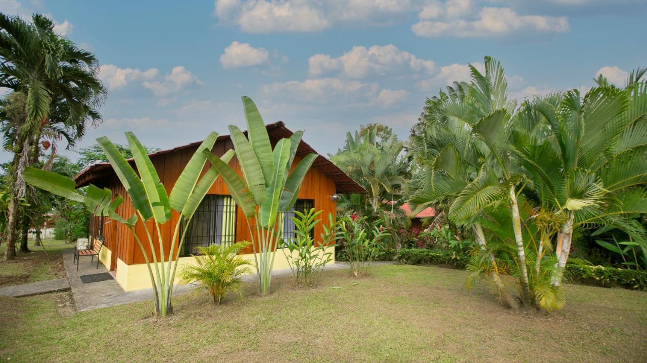 Hotel Rancho Cerro Azul La Fortuna Eksteriør bilde