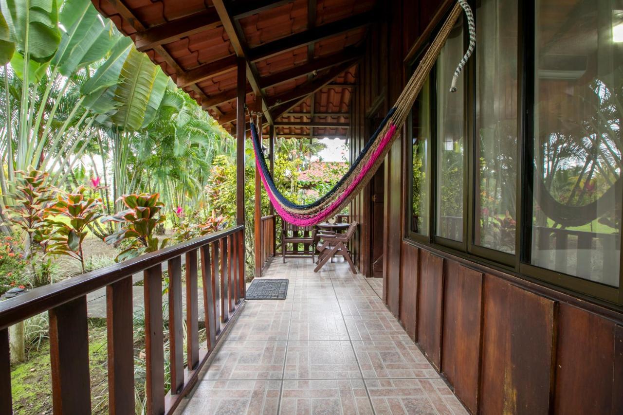 Hotel Rancho Cerro Azul La Fortuna Eksteriør bilde