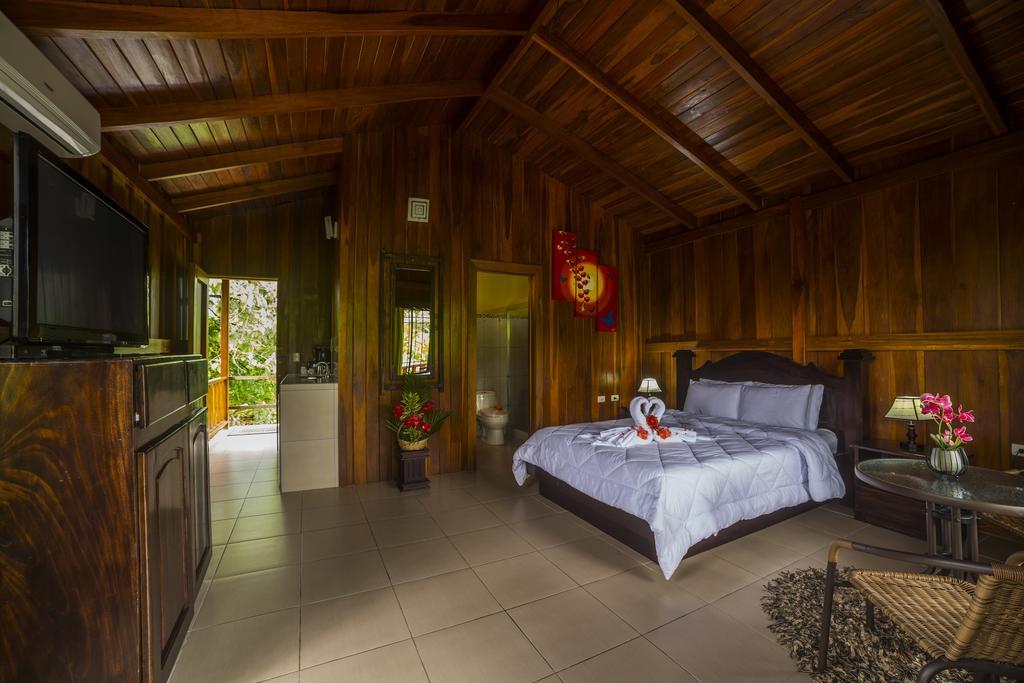 Hotel Rancho Cerro Azul La Fortuna Eksteriør bilde